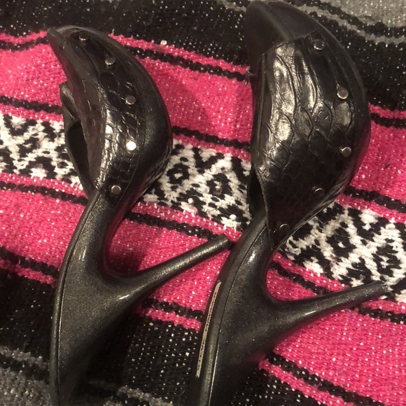 Steve madden black glittery studded heels - Picture 6 of 6